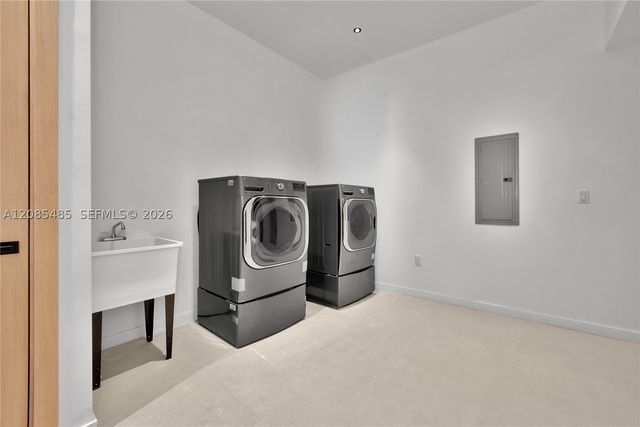 7885 SW 117th St, Pinecrest, FL 33156