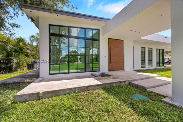7885 SW 117th St, Pinecrest, FL 33156