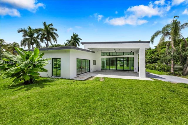 7885 SW 117th St, Pinecrest, FL 33156