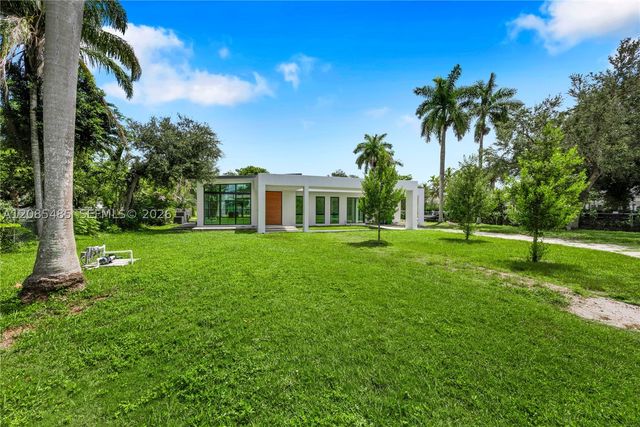 7885 SW 117th St, Pinecrest, FL 33156
