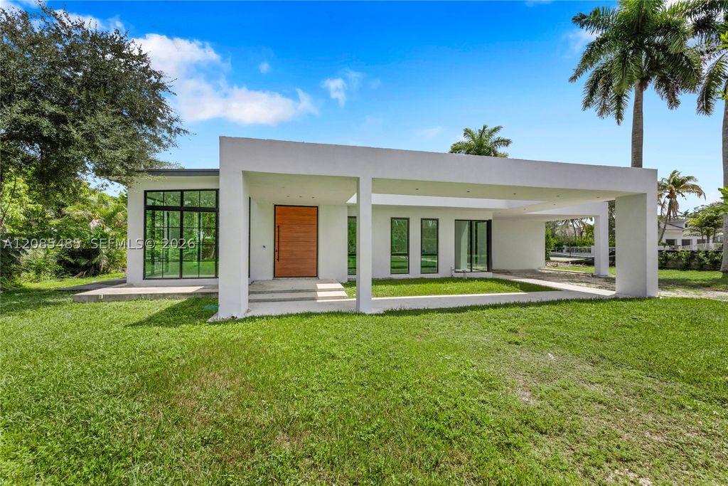 7885 SW 117th St, Pinecrest, FL 33156