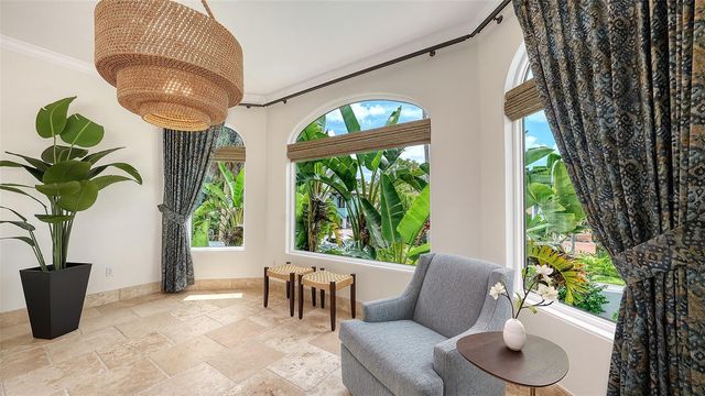 1023 TOCOBAGA LANE, Sarasota, FL 34236