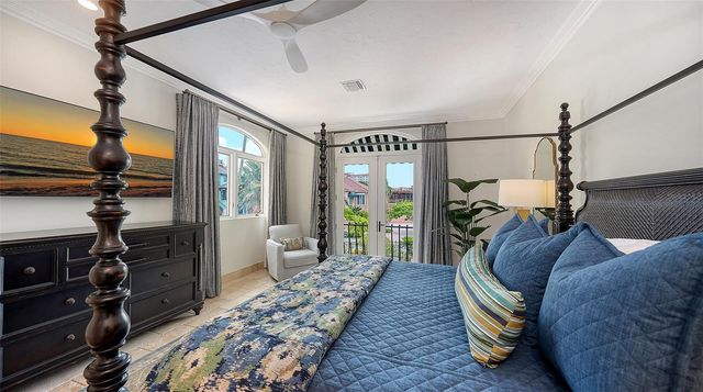 1023 TOCOBAGA LANE, Sarasota, FL 34236