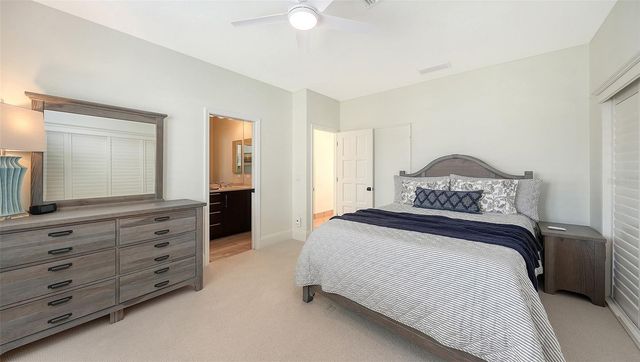 1023 TOCOBAGA LANE, Sarasota, FL 34236