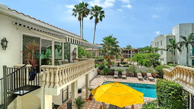 1023 TOCOBAGA LANE, Sarasota, FL 34236