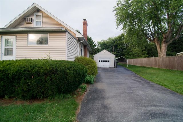 1445 N Muhlenberg Street, South Whitehall Twp, PA 18104