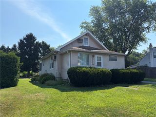 1445 N Muhlenberg Street, South Whitehall Twp, PA 18104