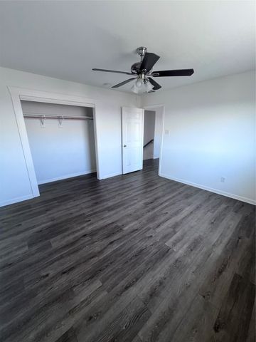 313 Lead Creek Drive, Fort Worth, TX 76131