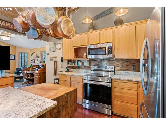 313 Ne 353RD Ave, Washougal, WA 98671