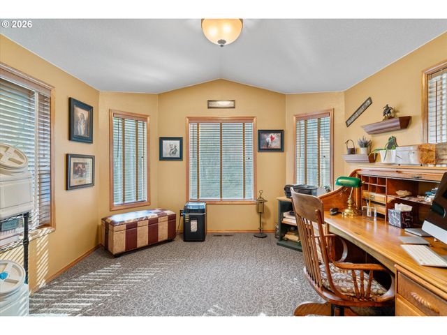 313 Ne 353RD Ave, Washougal, WA 98671