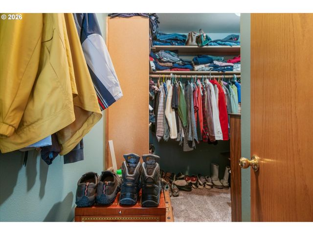 313 Ne 353RD Ave, Washougal, WA 98671