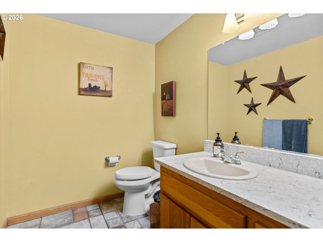 313 Ne 353RD Ave, Washougal, WA 98671