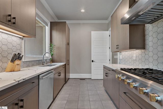 559 Adaliz Way, Greer, SC 29651