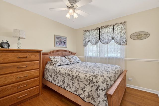 367 N La Londe Avenue, Lombard, IL 60148