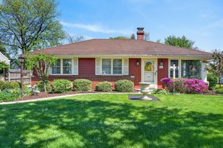 367 N La Londe Avenue, Lombard, IL 60148