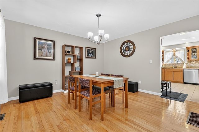 11 Rob's Lane, Sharon, MA 02067