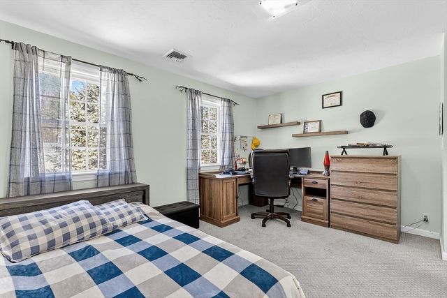 11 Rob's Lane, Sharon, MA 02067