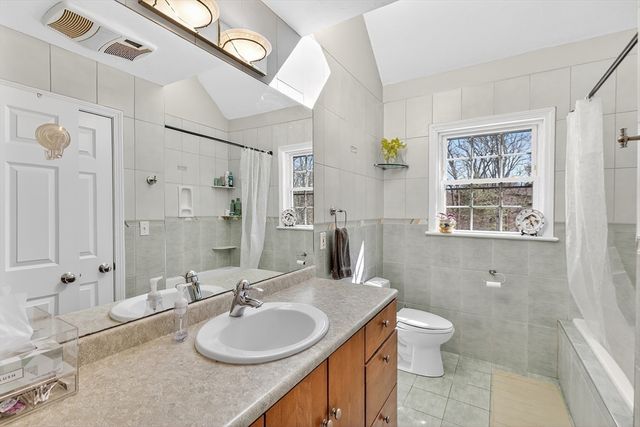 11 Rob's Lane, Sharon, MA 02067