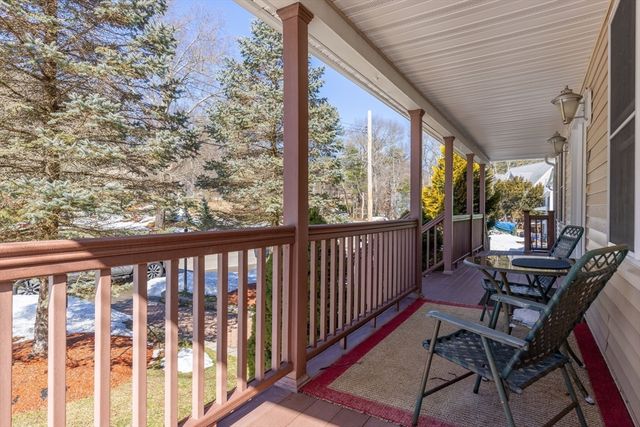 11 Rob's Lane, Sharon, MA 02067