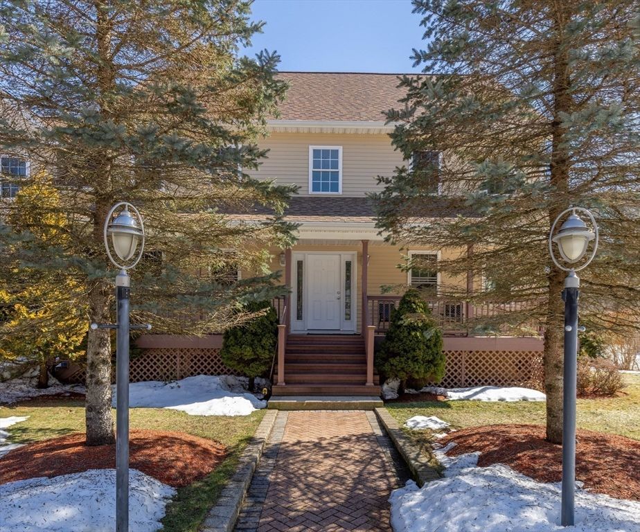 11 Rob's Lane, Sharon, MA 02067