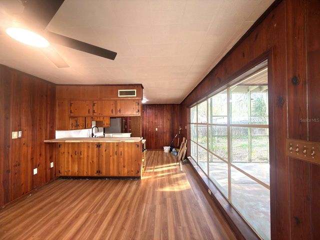 2103 VINE STREET, Leesburg, FL 34748