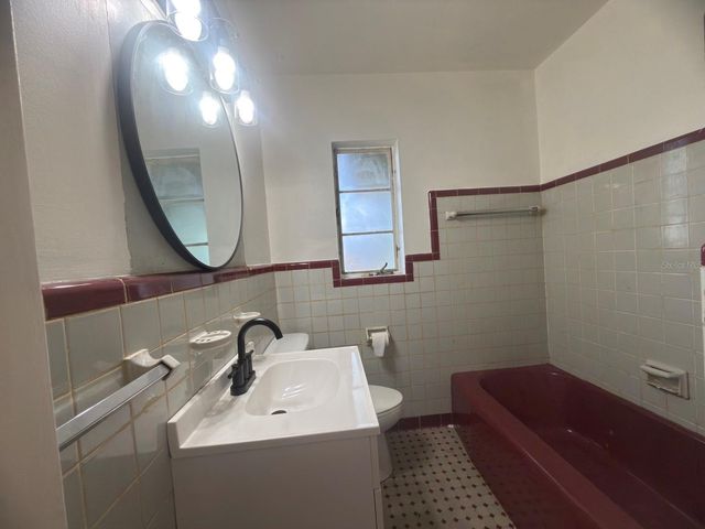 2103 VINE STREET, Leesburg, FL 34748