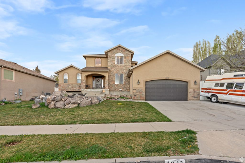 4841 W COPPER OAKS DR, Herriman, UT 84096