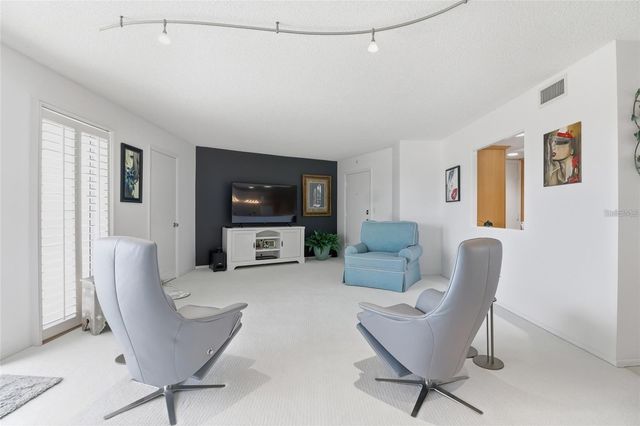 2301 GULF OF MEXICO DRIVE 45N, Longboat Key, FL 34228