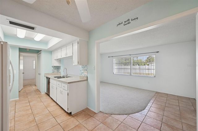 1741 BAYONNE STREET, Sarasota, FL 34231