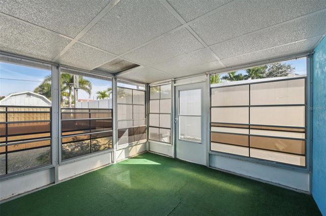 1741 BAYONNE STREET, Sarasota, FL 34231