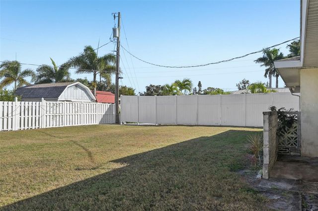 1741 BAYONNE STREET, Sarasota, FL 34231