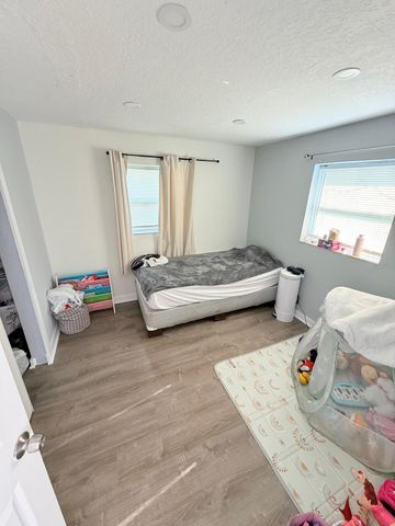 2251 NW 4TH Street 1-2, Pompano Beach, FL 33069