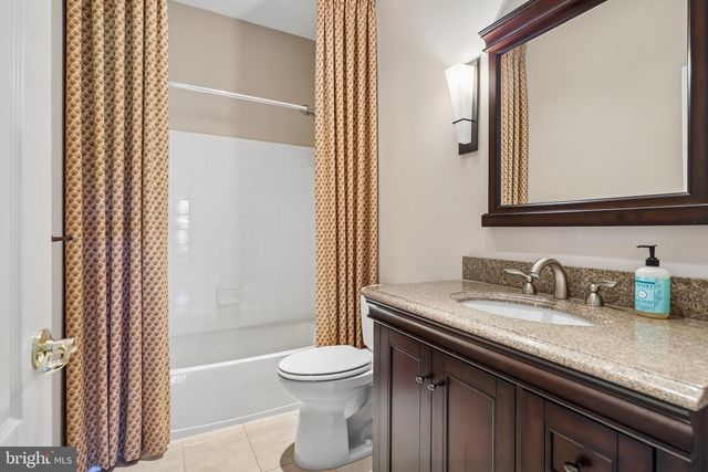 43081 BINKLEY CIR, Leesburg, VA 20176