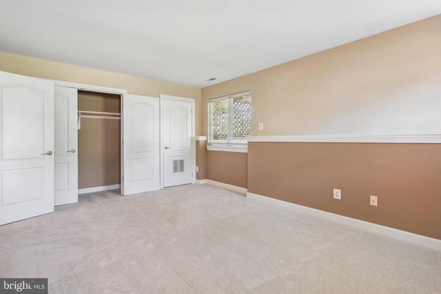 43081 BINKLEY CIR, Leesburg, VA 20176