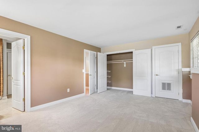 43081 BINKLEY CIR, Leesburg, VA 20176