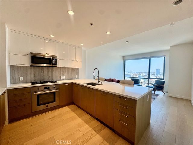 400 S Broadway, Los Angeles, CA 90013