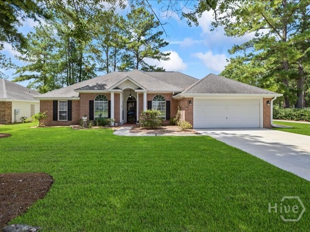Image 7 of property listing at 202 Walthour Drive, Rincon, GA 31326