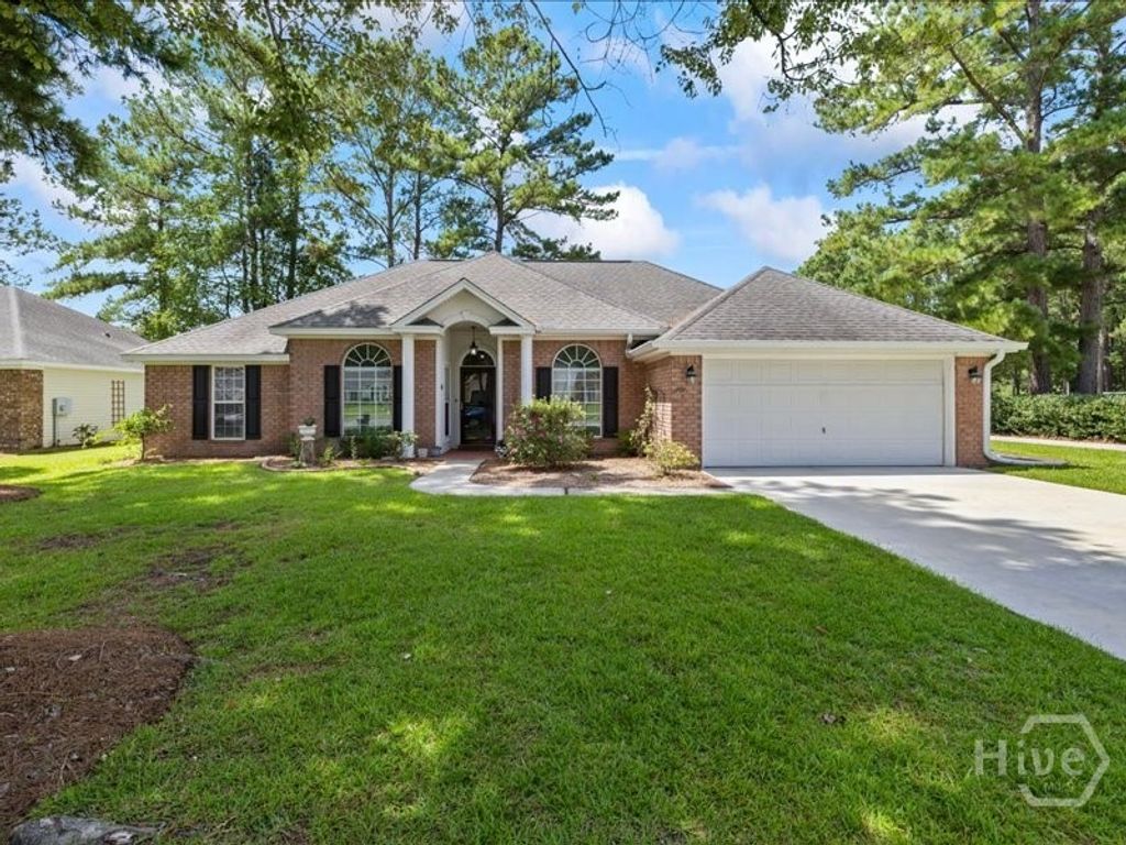 Image 8 of property listing at 202 Walthour Drive, Rincon, GA 31326