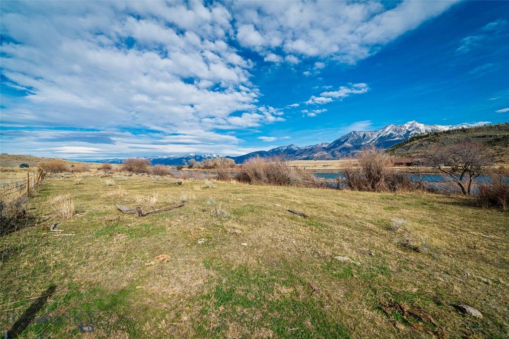 TBD HWY 89, Emigrant, MT 59027 photo 9