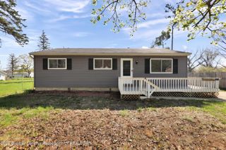 116 N Center Street, Eaton Rapids, MI 48827