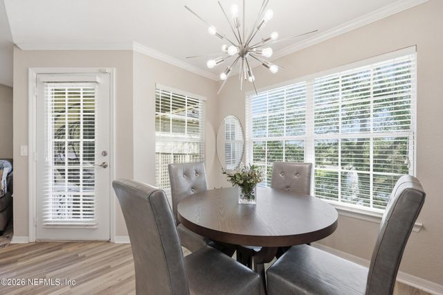 7800 POINT MEADOWS Drive 1233, Jacksonville, FL 32256