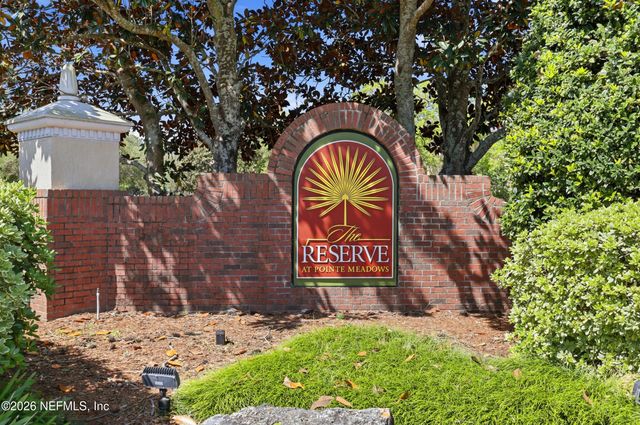 7800 POINT MEADOWS Drive 1233, Jacksonville, FL 32256