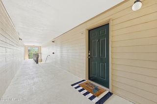 7800 POINT MEADOWS Drive 1233, Jacksonville, FL 32256