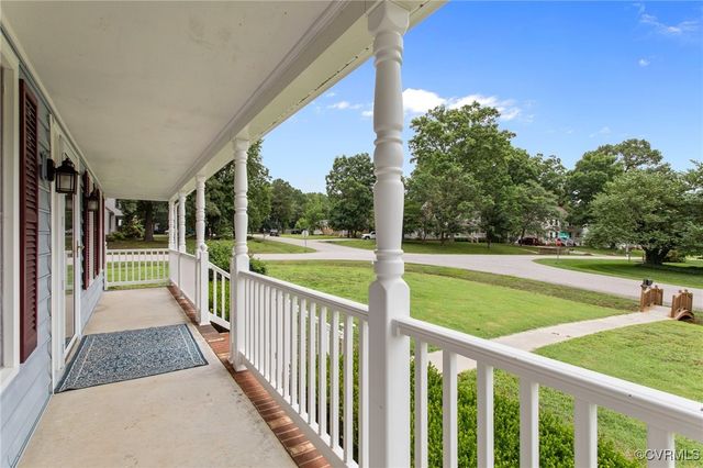 8900 Emory Oak Ln, Chesterfield, VA 23237