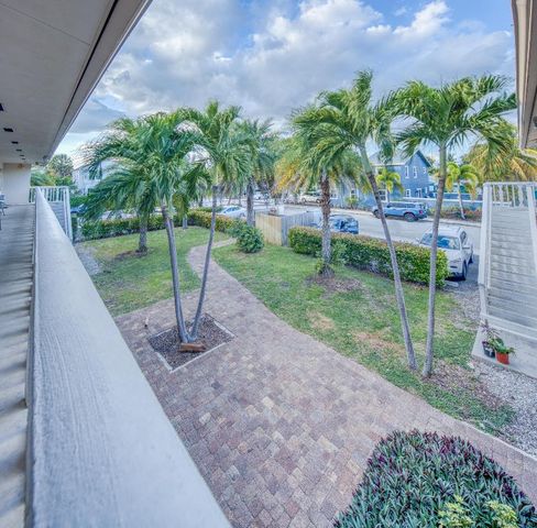 202 S Ocean Breeze 12, Lake Worth Beach, FL 33460