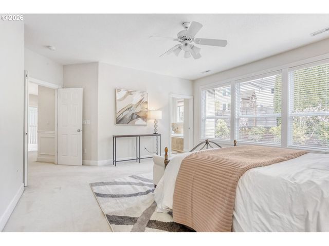 2430 Nw WOODROSE Dr, Portland, OR 97229