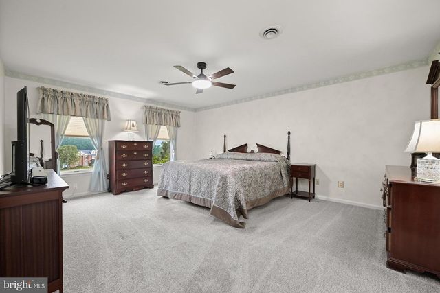 3797 AKERS DR, Mount Airy, MD 21771