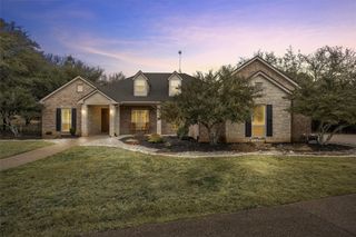 130 Winding Trail, Crawford, TX 76638