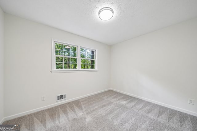 512 Wood Forest Court, Marietta, GA 30066