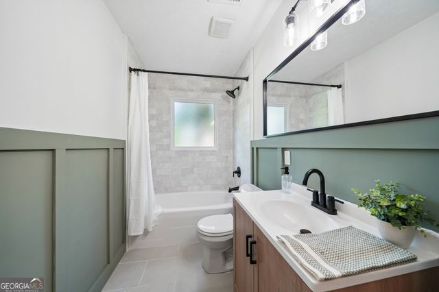 512 Wood Forest Court, Marietta, GA 30066